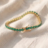 Pulseira dourada Aliona Virelli