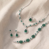 Conjunto de joias de luxo em prateado Adriana Lysandre