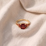 Anel dourado elegante Celia Ardelynn