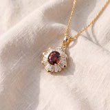 Colar elegante Kavella Solcrimson | Dourado