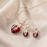 Conjunto elegante de joias douradas Tavira Ardelynne