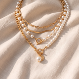 Colar vintage elegante com pérolas e corrente dourada tipo serpente | Dourado