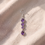 Brincos pendentes elegantes prateados com argolas