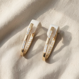 Brincos elegantes com zircónias brilhantes