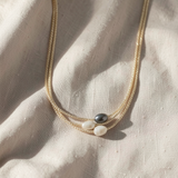 Colar elegante com pérolas naturais de água doce