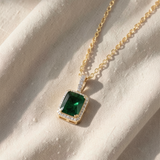 Colar elegante Juliette com esmeralda