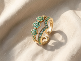 Anel elegante ajustável com esmeralda