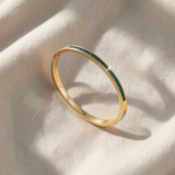 Pulseira Celeste elegante com esmeralda verde