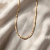 Colar elegante de corrente lisa | Dourado