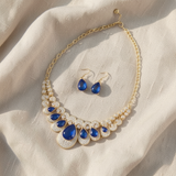 Conjunto de joias real luxuoso com safira – design dourado